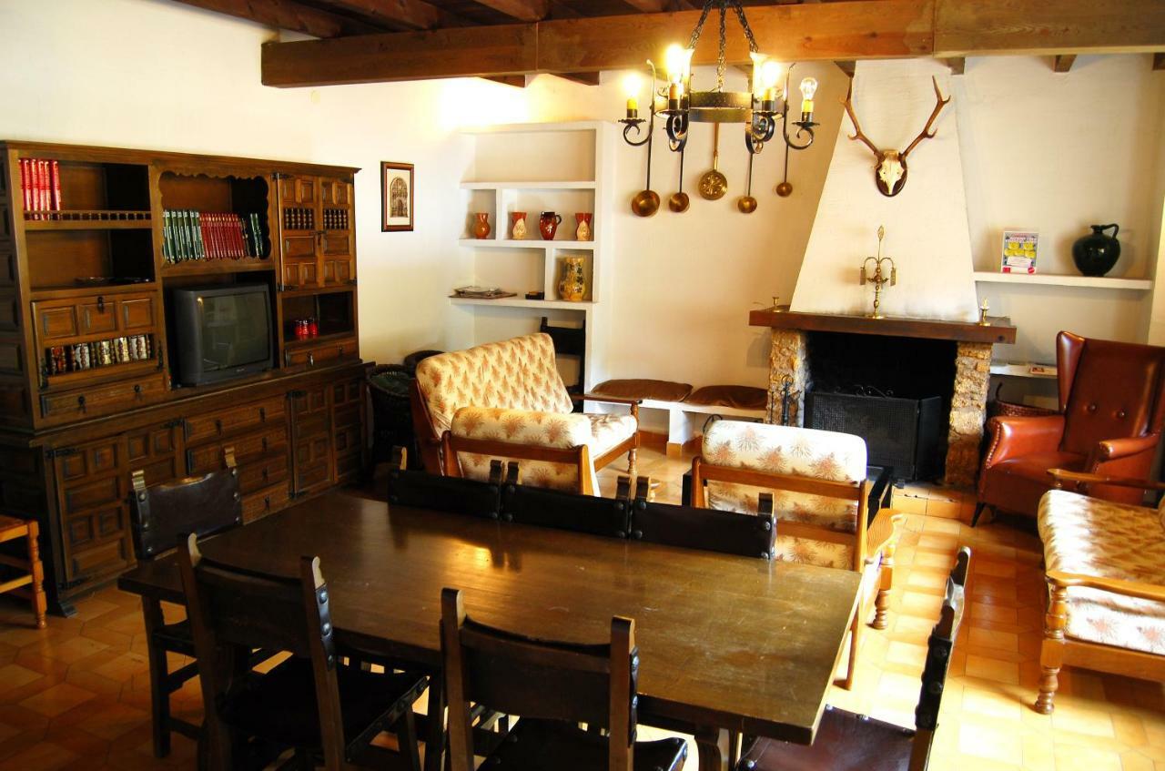 Hotel La Noguera à Palomera Extérieur photo