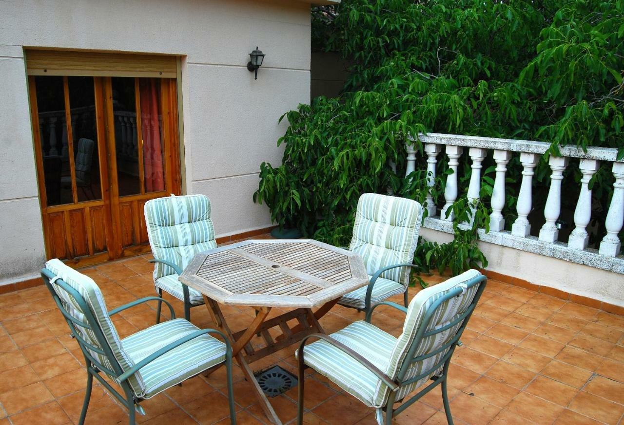 Hotel La Noguera à Palomera Extérieur photo